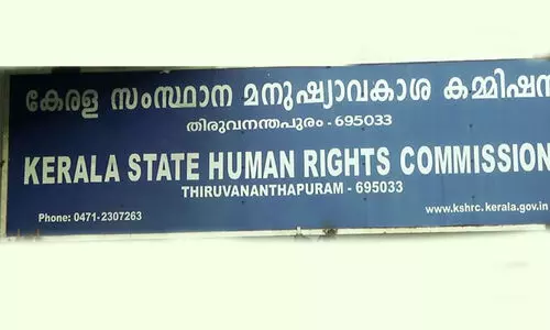 പെ​ൺ​കു​ട്ടി​യു​ടെ ആ​ത്മ​ഹ​ത്യ​യി​ൽ മ​നു​ഷ്യാ​വ​കാ​ശ ക​മീ​ഷ​ന്റെ ഇ​ട​പെ​ട​ൽ