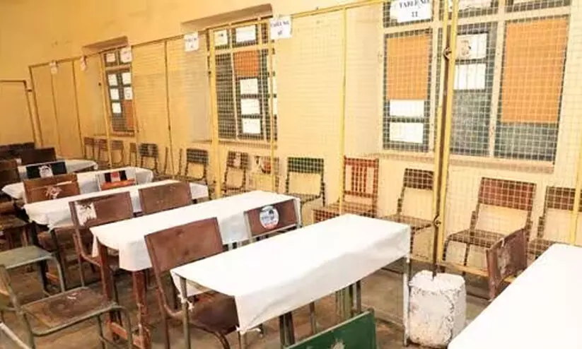 വോട്ടെണ്ണൽ നടക്കുന്ന നാല് സംസ്ഥാനങ്ങളിലും നിരീക്ഷകരെ നിയമിച്ച് കോൺഗ്രസ് വോട്ടെണ്ണൽ നടക്കുന്ന നാല് സംസ്ഥാനങ്ങളിലും നിരീക്ഷകരെ നിയമിച്ച് കോൺഗ്രസ്