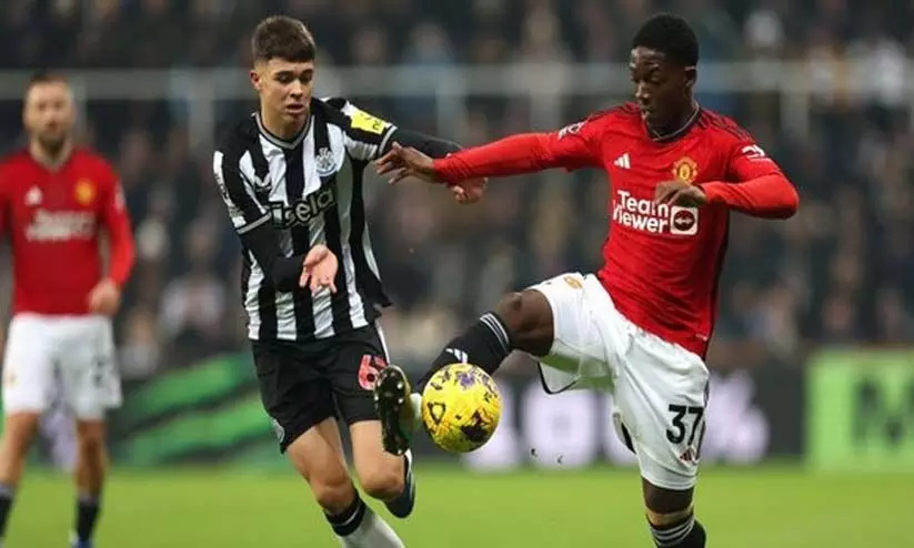 ന്യൂകാസിലിനോട് വീണ്ടും തോറ്റ് മാഞ്ചസ്റ്റർ യുനൈറ്റഡ്; ജയിച്ചുകയറി ആഴ്സണൽ ന്യൂകാസിലിനോട് വീണ്ടും തോറ്റ് മാഞ്ചസ്റ്റർ യുനൈറ്റഡ്; ജയിച്ചുകയറി ആഴ്സണൽ