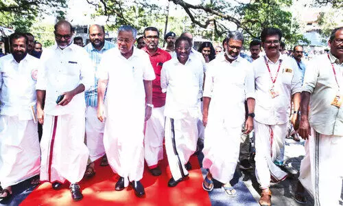 ഉന്നത വിദ്യാഭ്യാസ രംഗം കലുഷിതമാക്കാൻ ഗവർണർ ശ്രമിക്കുന്നു -മുഖ്യമന്ത്രി