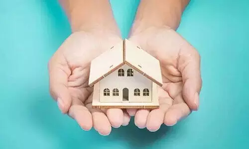 ലൈഫ് ഭവന പദ്ധതി; വീട് നൽകുന്നതിൽ നഗരസഭ അധികൃതർക്ക് അനാസ്ഥയെന്ന്