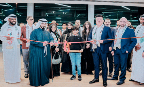 ‘സ​ക്സ​സ് ദു​ബൈ’ ആ​ർ​ട്ട് എ​ക്സി​ബി​ഷ​ൻ സം​ഘ​ടി​പ്പി​ച്ചു