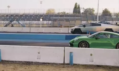 Tesla Cybertruck beats Porsche 911