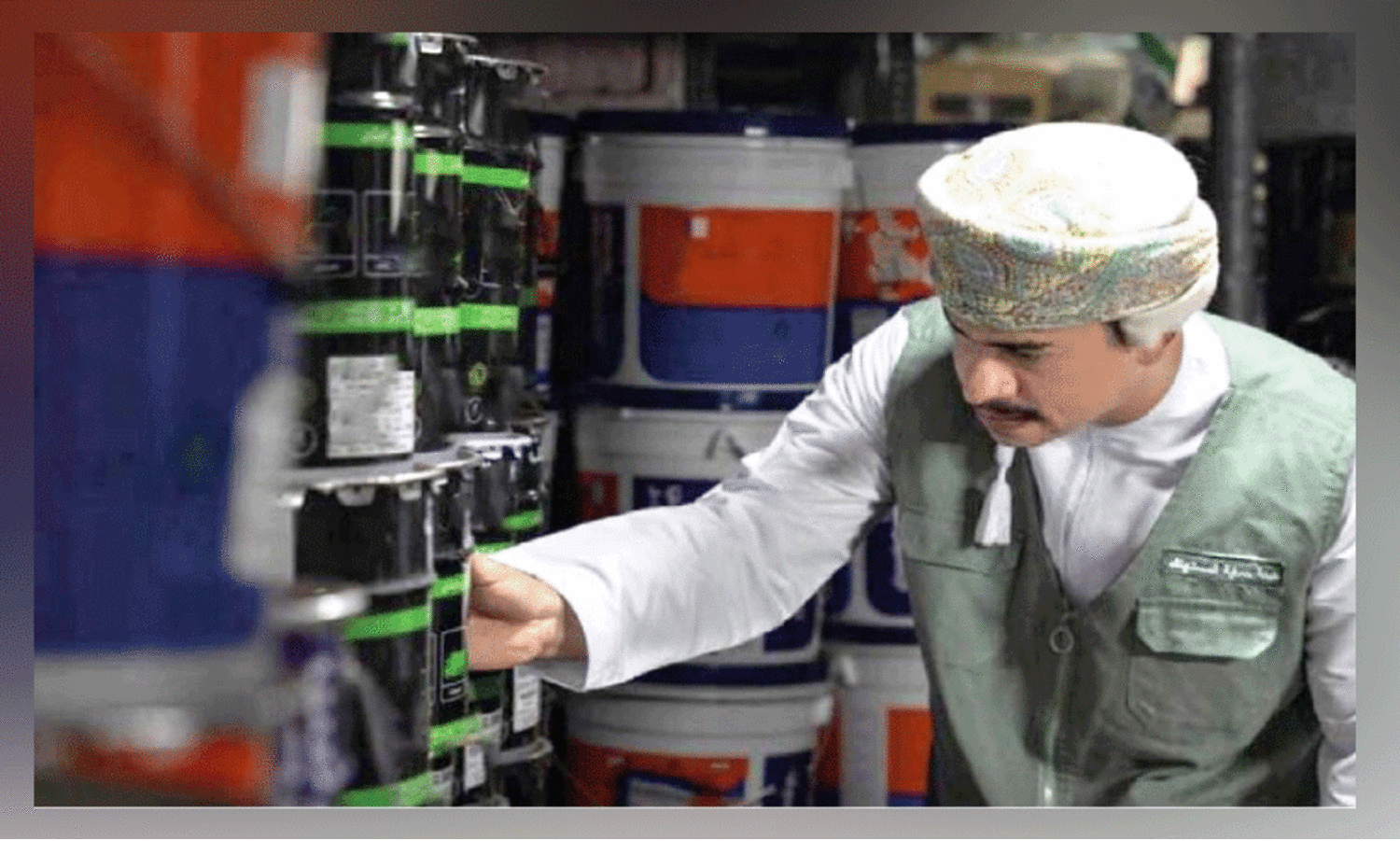 കാ​ലാ​വ​ധി ക​ഴി​ഞ്ഞ പെ​യി​ന്‍റു​ക​ൾ പി​ടി​കൂ​ടി