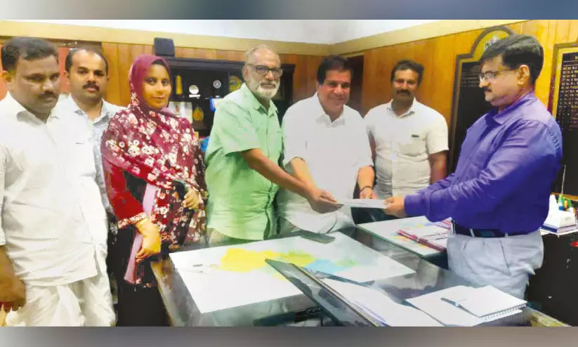 പൈ​ങ്ങോ​ട്ടൂ​ർ​മാ​ടി​ലും  അ​ടിപ്പാതക്കായി പ്ര​തി​ഷേ​ധം