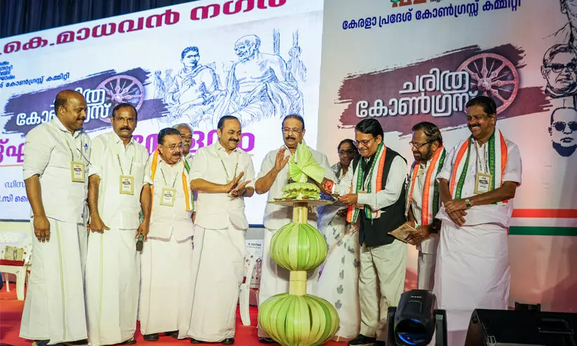 ജാതിയെ മറികടക്കാന്‍ ജാതിസെന്‍സസ് അനിവാര്യമെന്ന് കെ. രാജു, ദ്വിദിന ചരിത്ര കോണ്‍ഗ്രസ് തുടങ്ങി