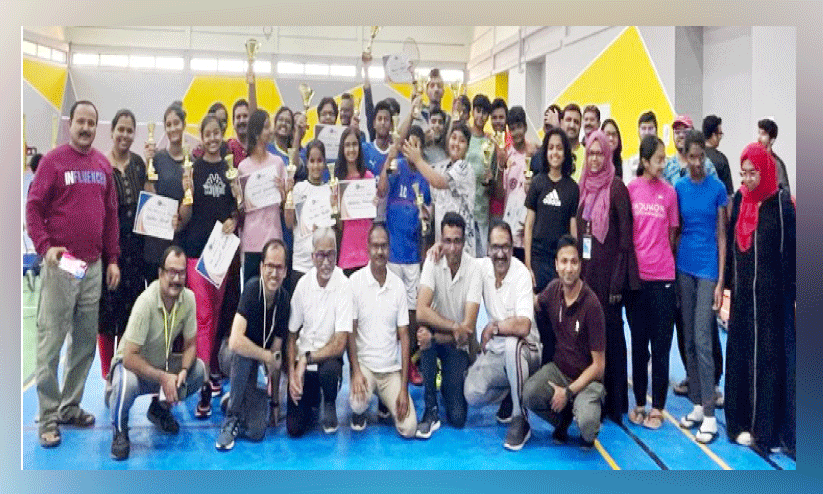 ആംപ്സ് വിദ്യാർഥികൾക്കായി ബാഡ്മിന്റൺ ടൂർണമെന്റ് സംഘടിപ്പിച്ചു ആംപ്സ് വിദ്യാർഥികൾക്കായി ബാഡ്മിന്റൺ ടൂർണമെന്റ് സംഘടിപ്പിച്ചു