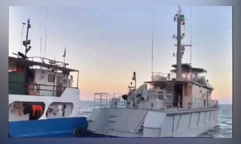 ലഹരിയുമായെത്തിയ കപ്പൽ കോസ്റ്റ് ഗാർഡ് പിടികൂടുന്നു ലഹരിയുമായെത്തിയ കപ്പൽ കോസ്റ്റ് ഗാർഡ് പിടികൂടുന്നു