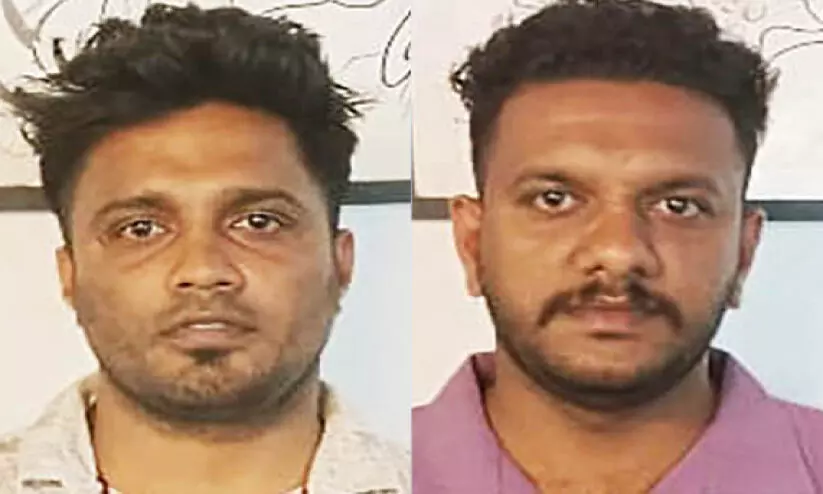 ഫ്ലക്സുകൾ തകർത്ത സംഭവം: രണ്ട് പ്രതികൾ അറസ്റ്റിൽ ഫ്ലക്സുകൾ തകർത്ത സംഭവം: രണ്ട് പ്രതികൾ അറസ്റ്റിൽ