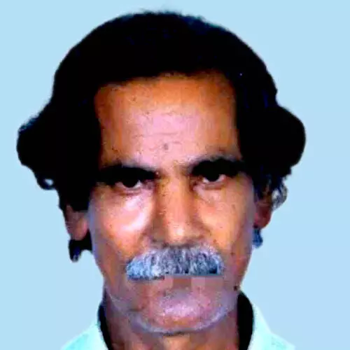 മൊ​യ്തീ​ൻ​കു​ഞ്ഞി