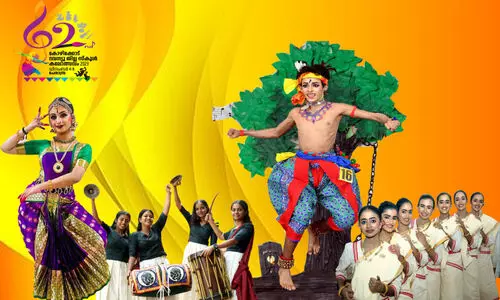 കലയുടെ പെരുമ്പറ;  ആവേശത്തോടെ ജി​ല്ല ക​ലോ​ത്സ​വം