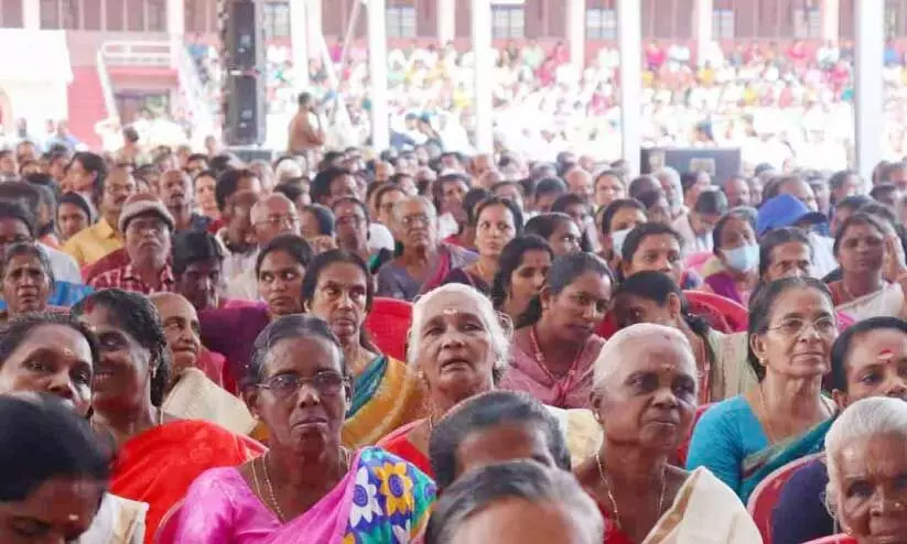 ചാ​ല​ക്കു​ടി​യി​ൽ ന​വ​കേ​ര​ള സ​ദ​സ്സി​നെ​ത്തി​യ​വ​ർ