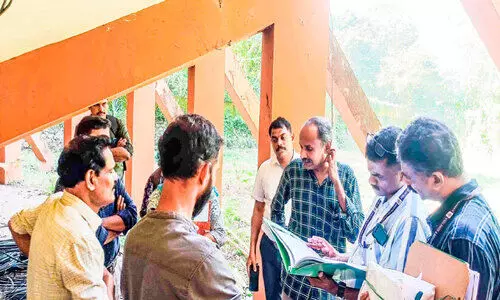 മലങ്കര എൻട്രൻസ് പ്ലാസയിൽ വിജിലൻസ് മിന്നൽ പരിശോധന