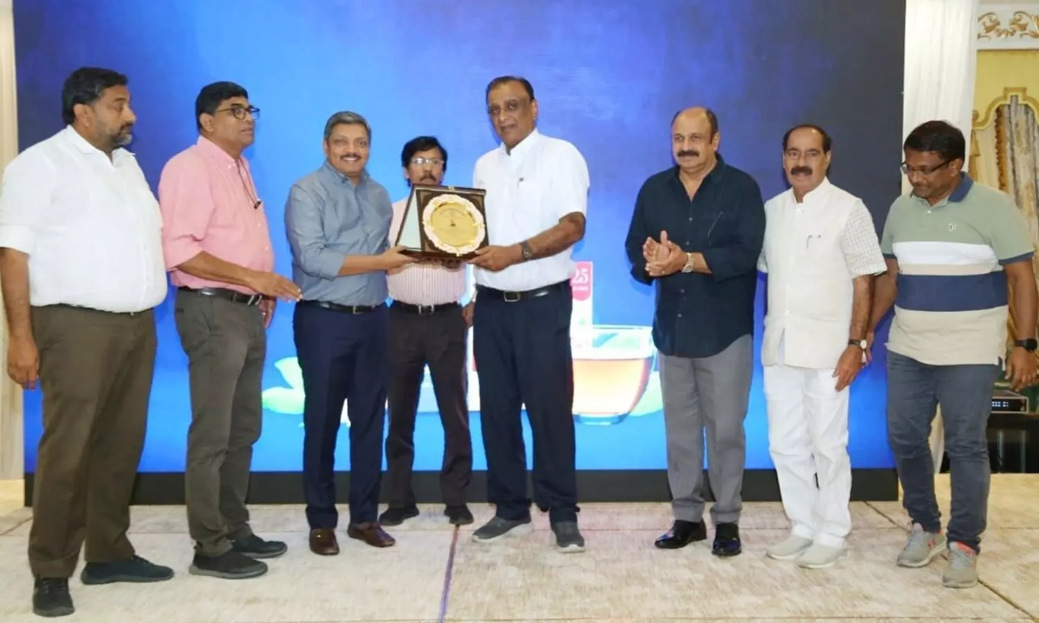 കേരളത്തെ ഫുട്ബാൾ സൗഹൃദ സംസ്ഥാനമാക്കി മാറ്റും - കെ.എഫ്.എ പ്രസിഡന്റ് നവാസ് മീരാൻ