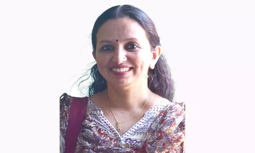 രണ്ടു ദിവസം   കോടതിയിൽ;   മറ്റ്​ ദിവസങ്ങളിൽ ‘രാഗം’