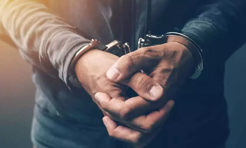 പത്തനംതിട്ടയിൽ ഒമ്പതാം ക്ലാസുകാരിയെ തട്ടിക്കൊണ്ടുപോയ സുഹൃത്തും കൂട്ടാളികളും പിടിയിൽ