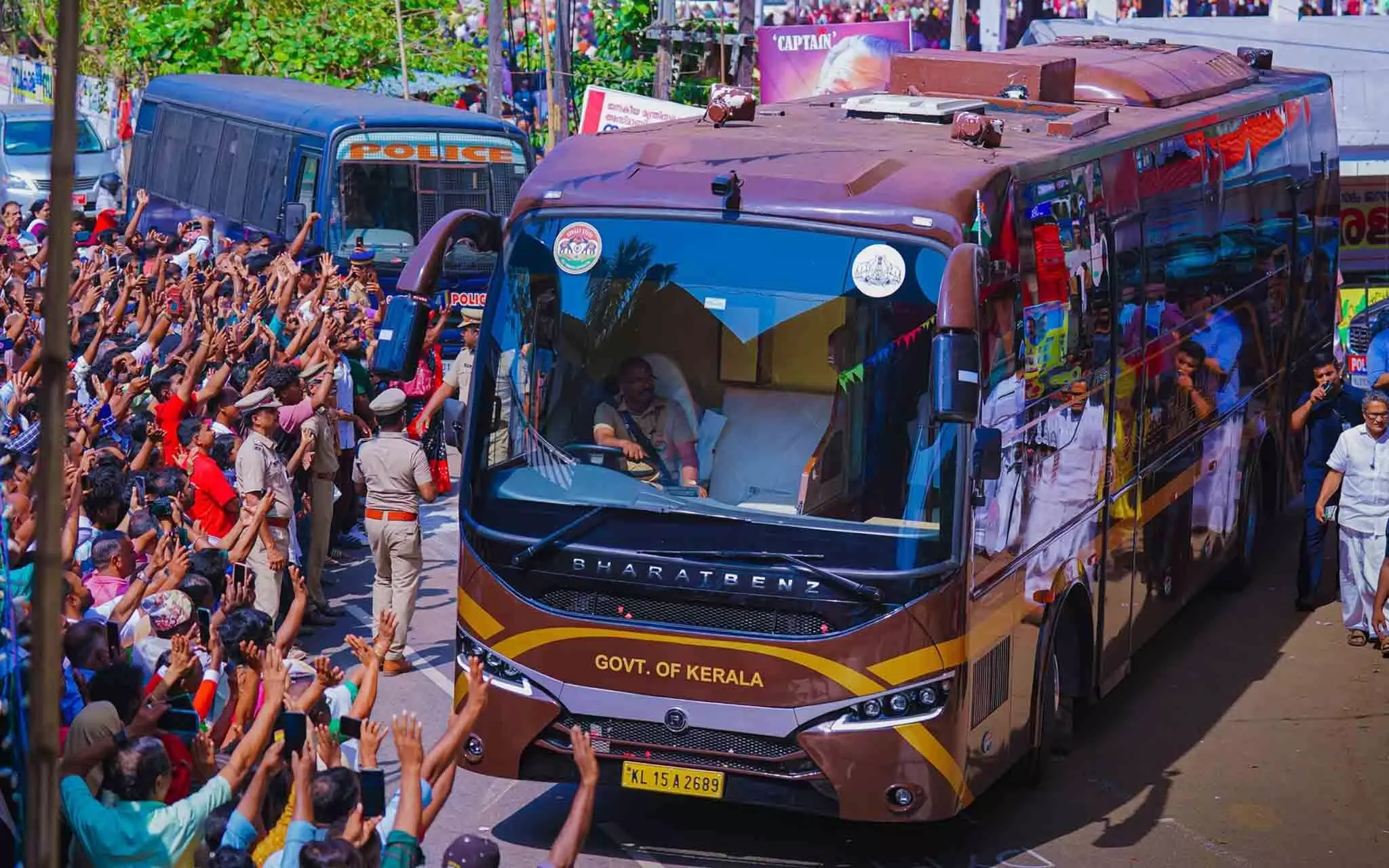 നവകേരള ബസ്സിന് അകമ്പടി വന്ന കണ്ണൂരിലെ ഗുണ്ടകൾ ഇടിവളകൊണ്ട് ക്രൂരമായി മർദിച്ചു -യൂത്ത് കോൺഗ്രസ്