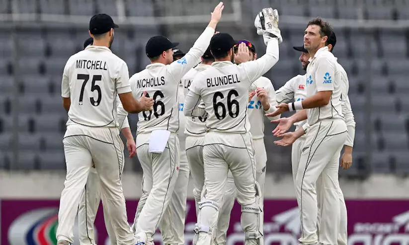 രണ്ടാം ടെസ്റ്റിൽ കടുവകളെ തകർത്ത് ന്യൂസിലൻഡ്; പരമ്പര സമനിലയിൽ രണ്ടാം ടെസ്റ്റിൽ കടുവകളെ തകർത്ത് ന്യൂസിലൻഡ്; പരമ്പര സമനിലയിൽ