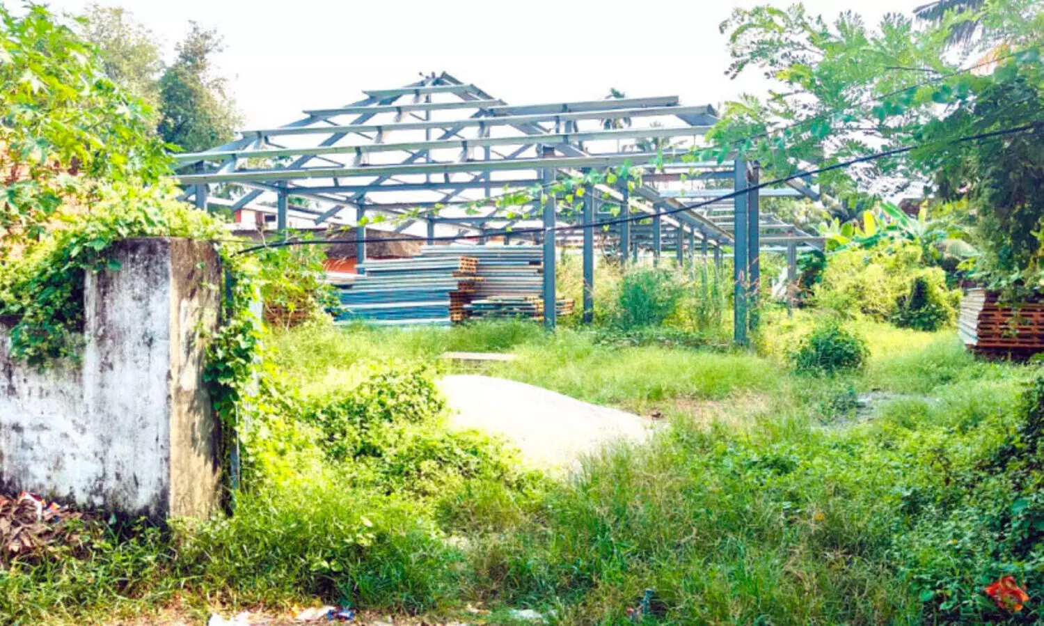 അവഗണനയുടെ തുരുത്തിൽ വൈപ്പിനിലെ ആശുപത്രികൾ അവഗണനയുടെ തുരുത്തിൽ വൈപ്പിനിലെ ആശുപത്രികൾ