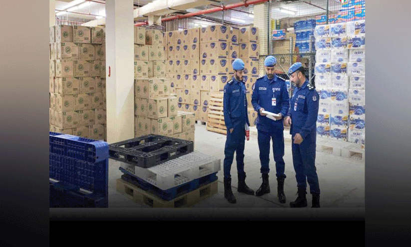 സഹകരണ സൊസൈറ്റി സ്റ്റോർ ഫയർഫോഴ്സ് അടച്ചുപൂട്ടി സഹകരണ സൊസൈറ്റി സ്റ്റോർ ഫയർഫോഴ്സ് അടച്ചുപൂട്ടി