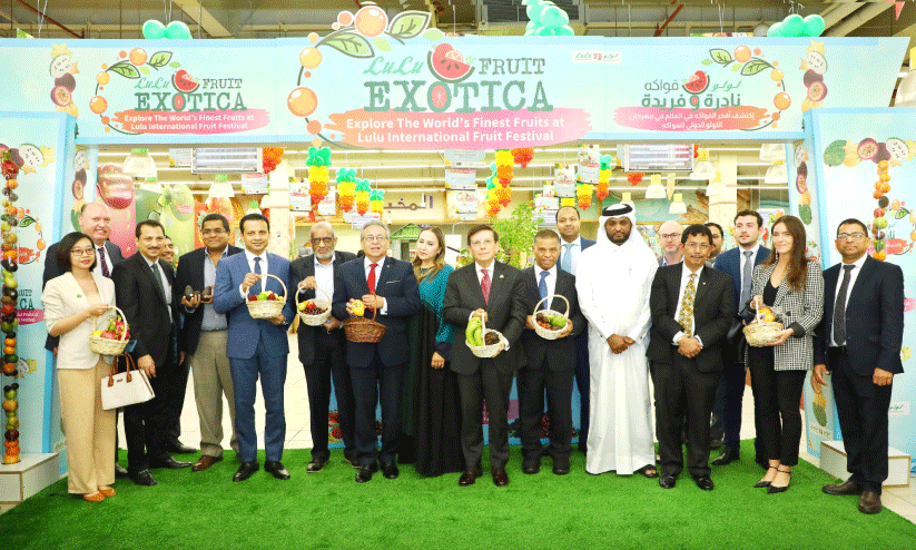 പഴവർഗങ്ങളുടെ വൈവിധ്യവുമായി ലുലുവിൽ ഫ്രൂട്ട് ഫെസ്റ്റിവൽ പഴവർഗങ്ങളുടെ വൈവിധ്യവുമായി ലുലുവിൽ ഫ്രൂട്ട് ഫെസ്റ്റിവൽ