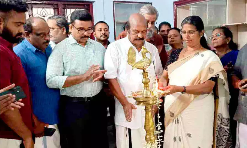 ആറ്റിങ്ങൽ നഗരസഭയുടെ ഹെൽത്ത് ആൻഡ് വെൽനസ് സെന്റർ ആരംഭിച്ചു ആറ്റിങ്ങൽ നഗരസഭയുടെ ഹെൽത്ത് ആൻഡ് വെൽനസ് സെന്റർ ആരംഭിച്ചു