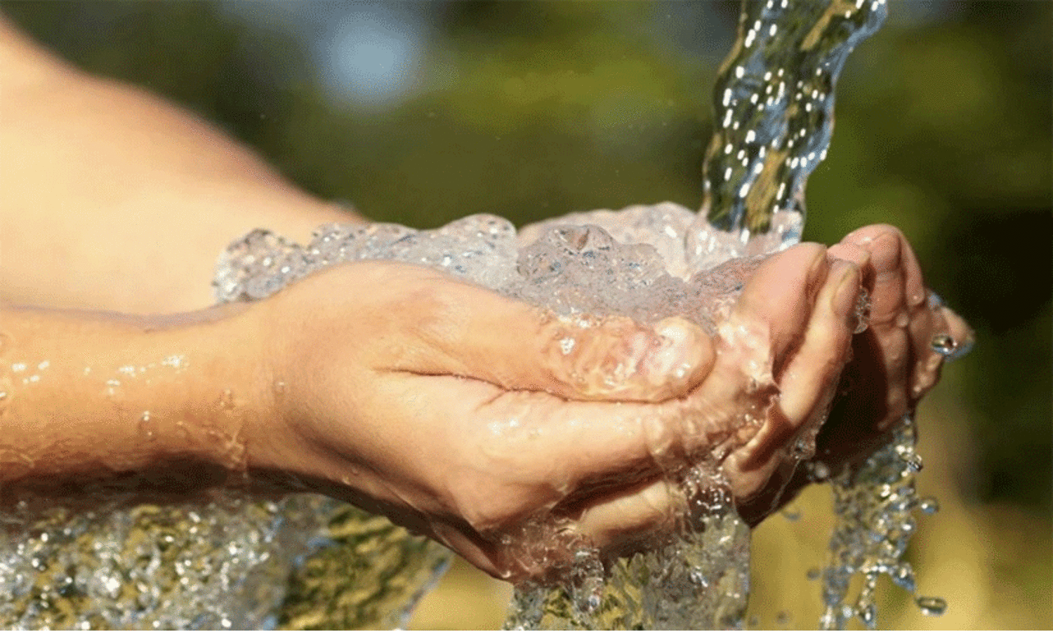 ദാഹമകറ്റിയ ജലപ്രവാഹത്തിന്​ 90
