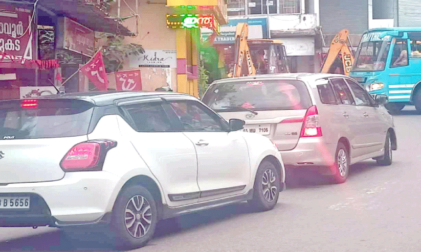 ഉദ്ഘാടനം കഴിഞ്ഞിട്ട് രണ്ടുവർഷം; മലയോര ഹൈവേയിൽ ഒഴിച്ചിട്ട ഭാഗങ്ങളിൽ പ്രവൃത്തി നടന്നില്ല