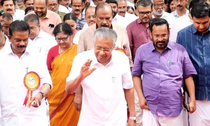 ഇടുക്കി ജില്ലയിൽ 37,815 പേർക്ക് പട്ടയം അനുവദിച്ചുവെന്ന് മുഖ്യമന്ത്രി ഇടുക്കി ജില്ലയിൽ 37,815 പേർക്ക് പട്ടയം അനുവദിച്ചുവെന്ന് മുഖ്യമന്ത്രി