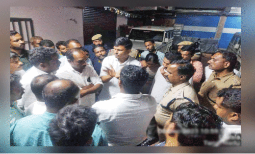 ദേവാല ടാർ മിക്സിങ് പ്ലാന്റ് തുറന്നതിൽ പ്രതിഷേധം ശക്തം