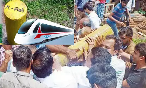 സിൽവർ ലൈൻ കൊണ്ടുവരാനുള്ള നീക്കത്തിനെതിരെ സമരം ശക്തമാക്കി കെ റെയിൽ വിരുദ്ധ ജനകീയ സമിതി