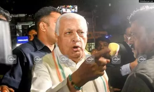 ഗവർണറുടെ സുരക്ഷ വീഴ്ച; ഇന്‍റലിജൻസ്​ വിവരം ചോർന്നു;  പിന്നിൽ ?