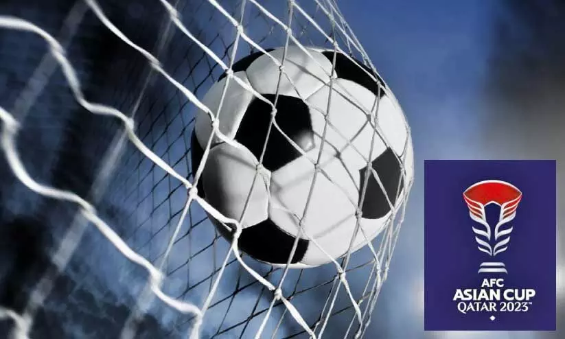 പന്തുരുളാൻ ഒരു മാസം പന്തുരുളാൻ ഒരു മാസം