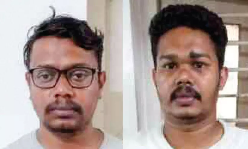 കഞ്ചാവ് കേസ്: പ്രതികൾക്ക് പത്ത് വർഷം കഠിന തടവും പിഴയും കഞ്ചാവ് കേസ്: പ്രതികൾക്ക് പത്ത് വർഷം കഠിന തടവും പിഴയും