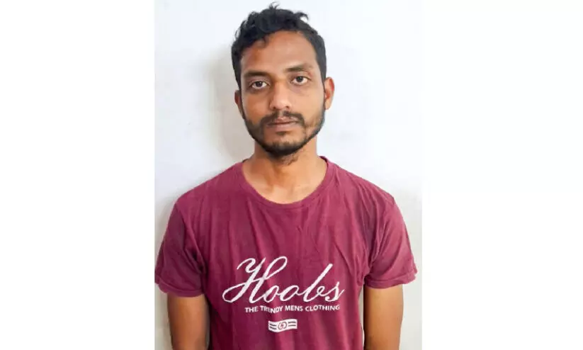 കഞ്ചാവ് കേസിലെ പ്രധാന പ്രതിയെ കസ്റ്റഡിയില് വാങ്ങി കഞ്ചാവ് കേസിലെ പ്രധാന പ്രതിയെ കസ്റ്റഡിയില് വാങ്ങി