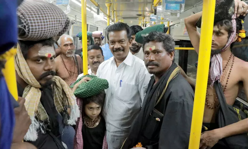 ഒറ്റപ്പെട്ട സംഭവങ്ങൾ പെരിപ്പിച്ചു കാട്ടി ശബരിമലയെ മറ്റ് ആവശ്യങ്ങൾക്ക് ഉപയോഗിക്കരുതെന്ന് കെ. രാധാകൃഷ്ണൻ ഒറ്റപ്പെട്ട സംഭവങ്ങൾ പെരിപ്പിച്ചു കാട്ടി ശബരിമലയെ മറ്റ് ആവശ്യങ്ങൾക്ക് ഉപയോഗിക്കരുതെന്ന് കെ. രാധാകൃഷ്ണൻ