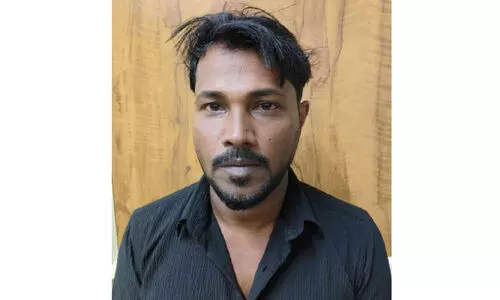 ക​ഞ്ചാ​വു​മാ​യി യു​വാ​വ് അ​റ​സ്റ്റി​ൽ