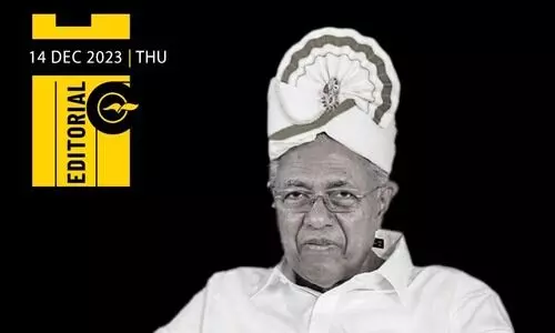 നമ്മുടെ ഉദ്യോഗസ്ഥർ എന്തെടുക്കുകയാണ്?