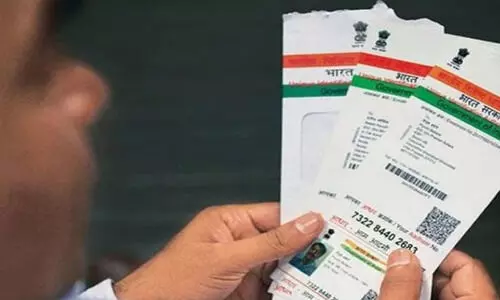 ആധാറിൽ പിന്മാറ്റം; ജനന തീയതി രേഖയായി പരിഗണിക്കില്ല; തിരിച്ചറിയൽ രേഖ മാത്രം