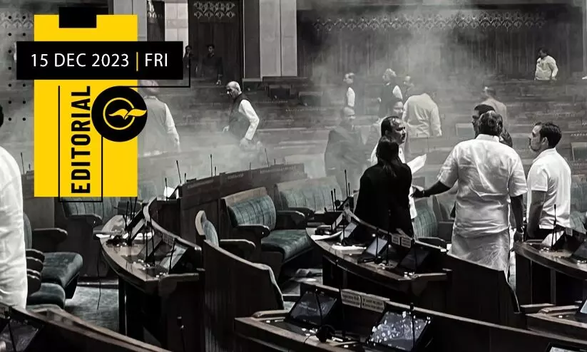 പു​ക​മ​റ നീ​ക്കി​യേ തീ​രൂ