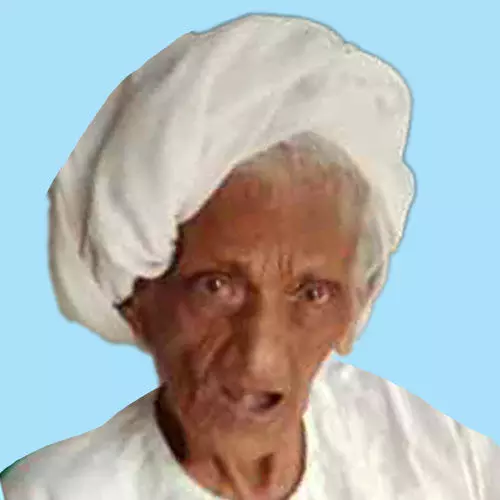 കൗ​വ്വ​ല​ത്ത് ഉ​മ്മ