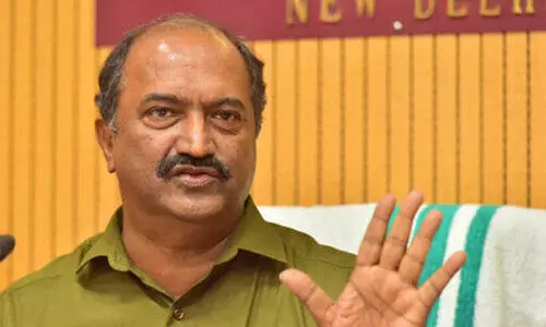 കേന്ദ്രത്തിൽ നിന്ന് കിട്ടാനുള്ളതിന്റെ പകുതി ലഭിച്ചാൽ ട്രഷറി നിയന്ത്രണം പിൻവലിക്കും -ധനമന്ത്രി