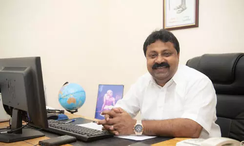 സിദ്ദിക്ക് ഹസ്സനെ കോൺഗ്രസിൽ തിരിച്ചെടുത്തു