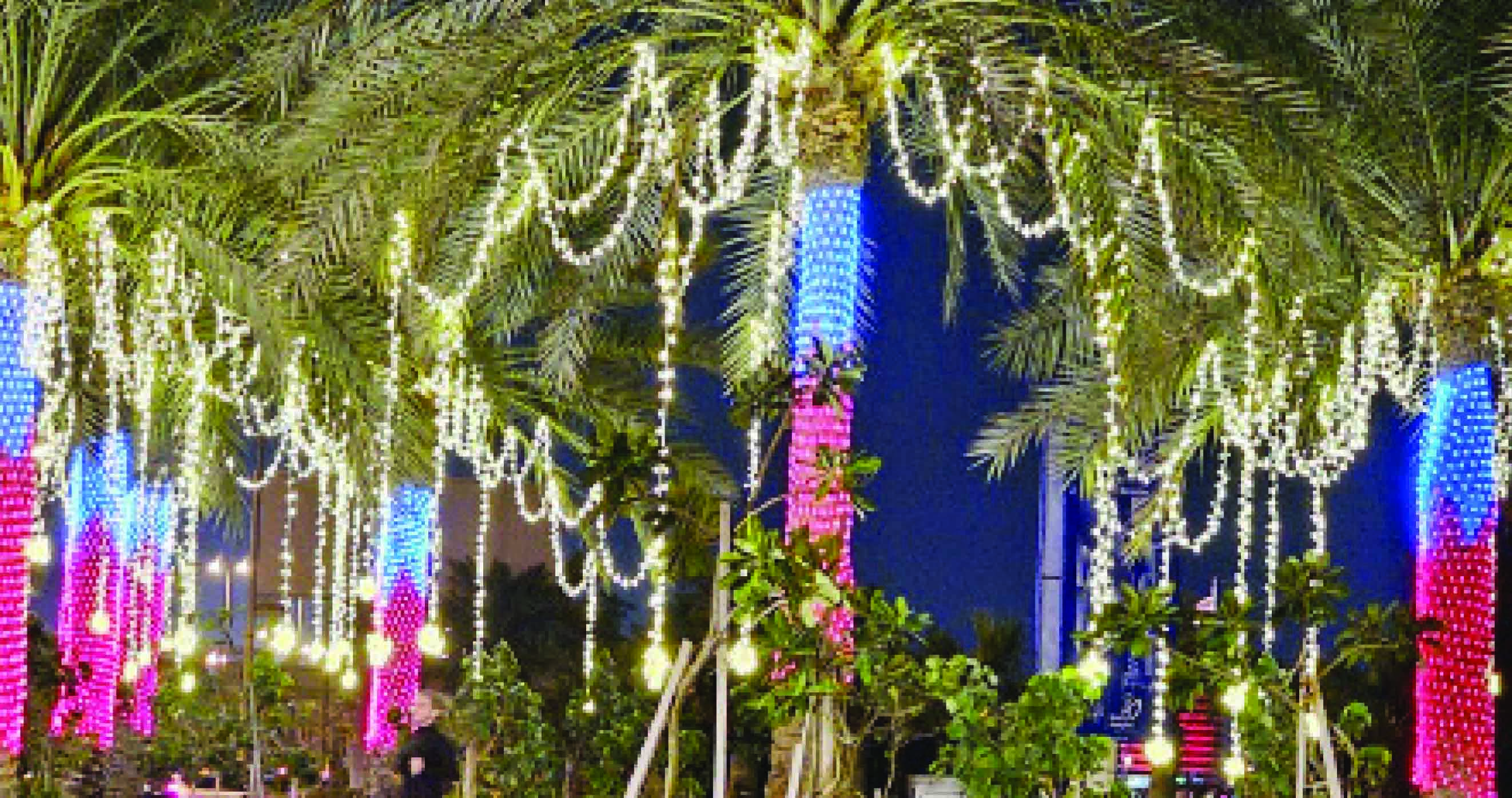 ദേ​ശീ​യ​ദി​നാ​േഘാഷം: അ​ണി​ഞ്ഞൊ​രു​ങ്ങി ബഹ്റൈൻ