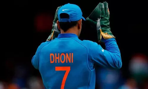 ധോണിയുടെ ഏഴാം നമ്പറും ‘വിരമിച്ചു’; മുൻ നായകന് ആദരവുമായി ബി.സി.സി.ഐ