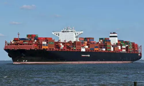 ചെ​ങ്ക​ട​ലി​ൽ ലൈ​ബീ​രി​യ​ൻ ച​ര​ക്കു​ക​പ്പ​ലി​നു​നേ​രെ  ആ​ക്ര​മ​ണം