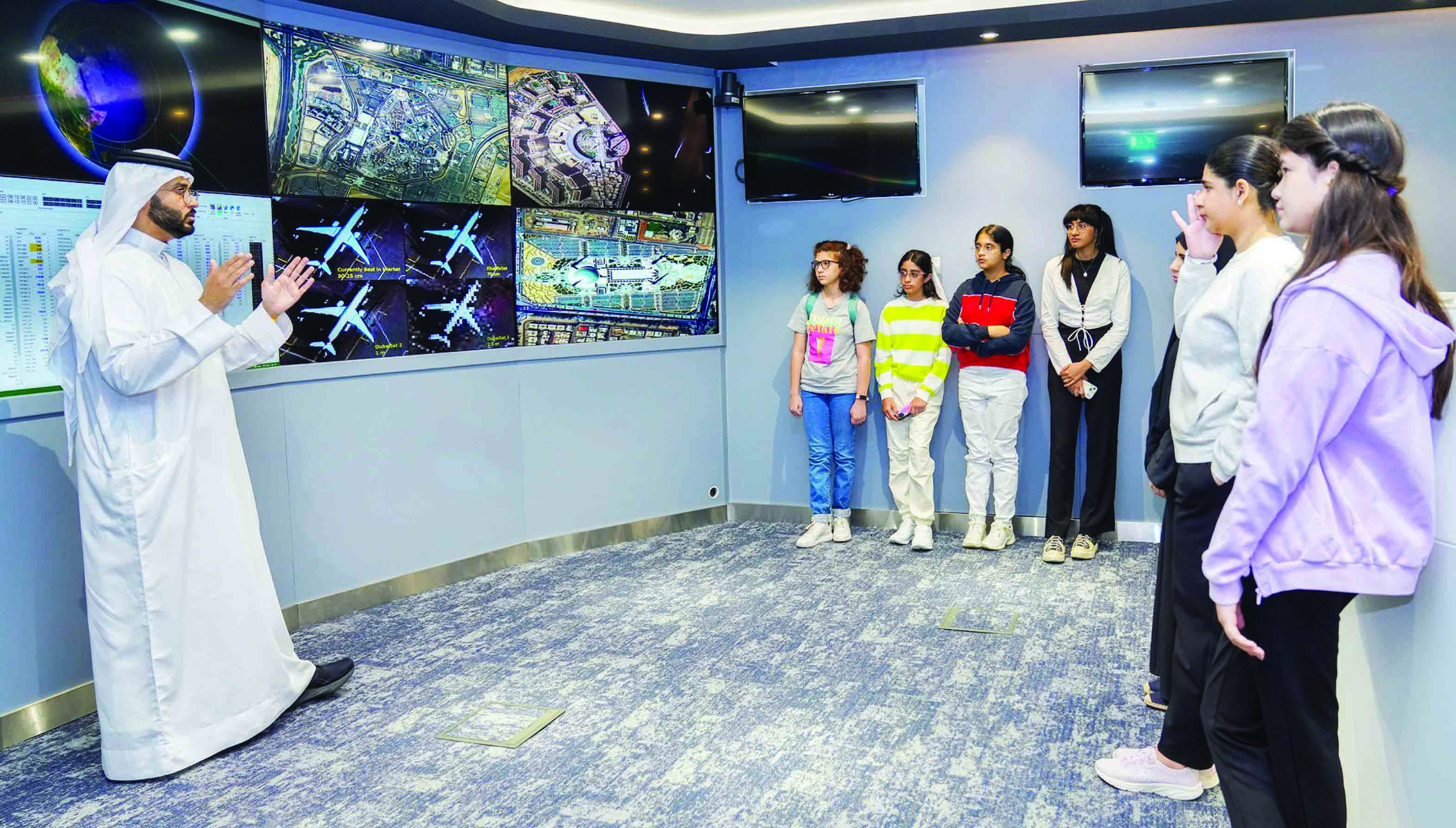 വിദ്യാർഥിനികൾക്ക്​ ക്യാമ്പൊരുക്കി ബഹിരാകാശ നിലയം