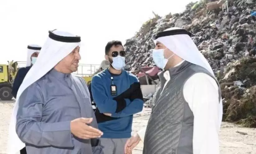 ഏഴാം റിങ് റോഡിന് സമീപമുള്ള മാലിന്യകേന്ദ്രം അധികൃതർ സന്ദർശിക്കുന്നു ഏഴാം റിങ് റോഡിന് സമീപമുള്ള മാലിന്യകേന്ദ്രം അധികൃതർ സന്ദർശിക്കുന്നു