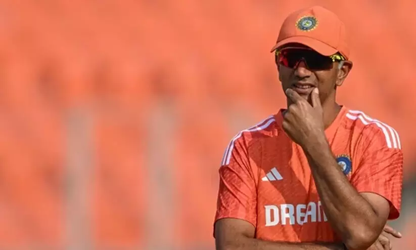 ദക്ഷിണാഫ്രിക്കക്കെതിരായ ഏകദിന പരമ്പരയിൽ ഇന്ത്യയെ പരിശീലിപ്പിക്കാൻ ദ്രാവിഡുണ്ടാവില്ല