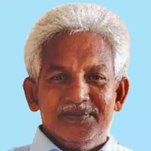 ച​ന്ദ്ര​ൻ